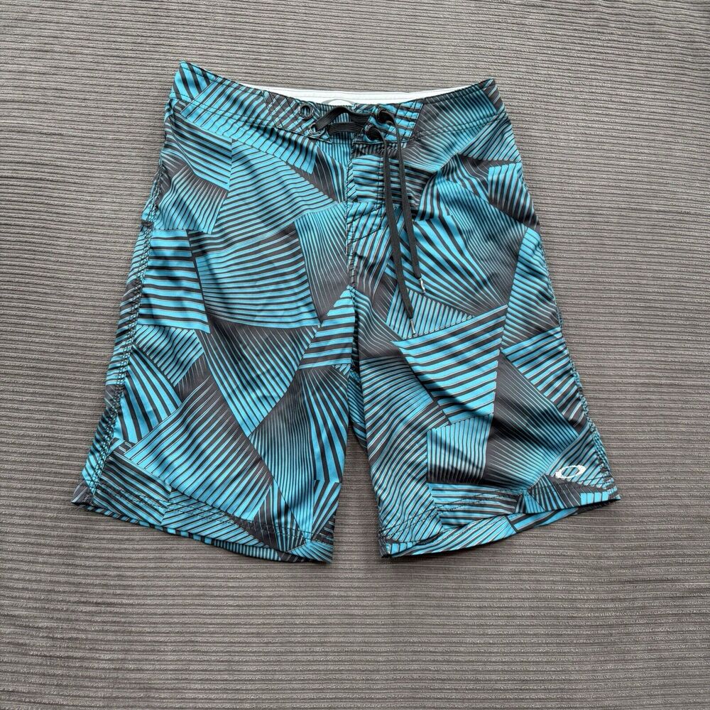 Oakley‎ Board Shorts Men 31 Geometric Print Drawstring Beach Swim Weekend.